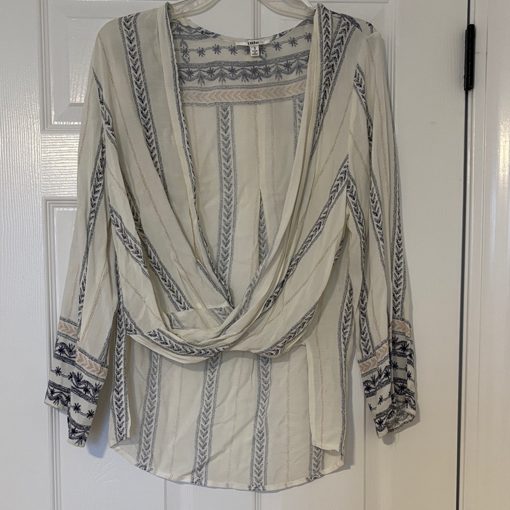 Into brand Women's Cream and Blue Patterned Top. Size 8